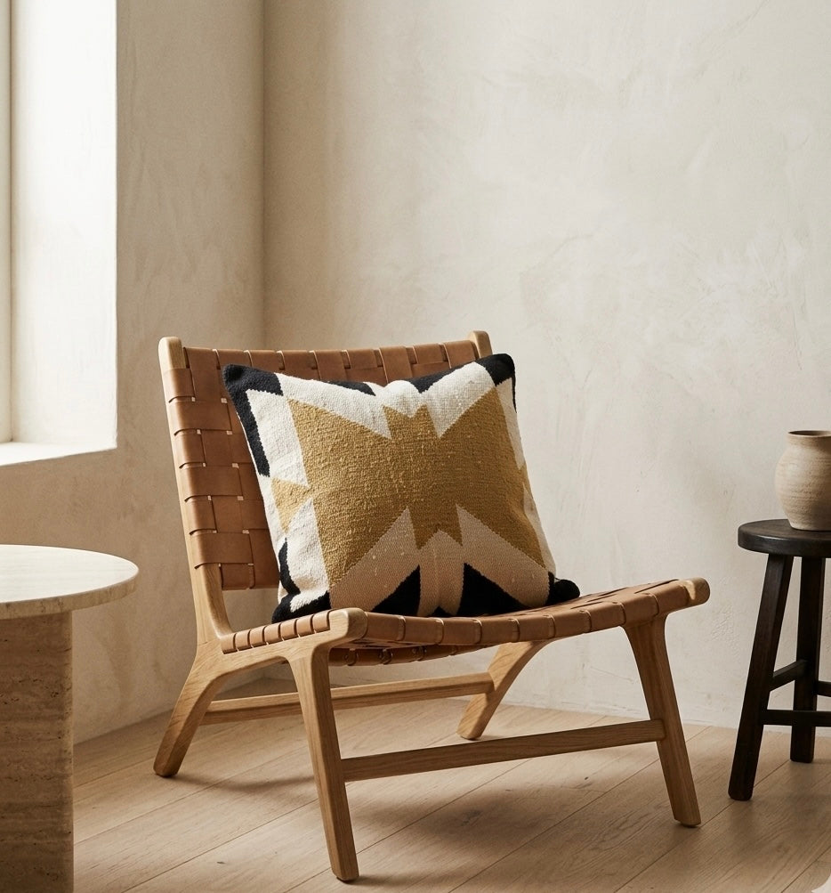 Vela Cushion