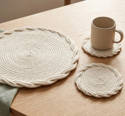 Wave placemats with coasters