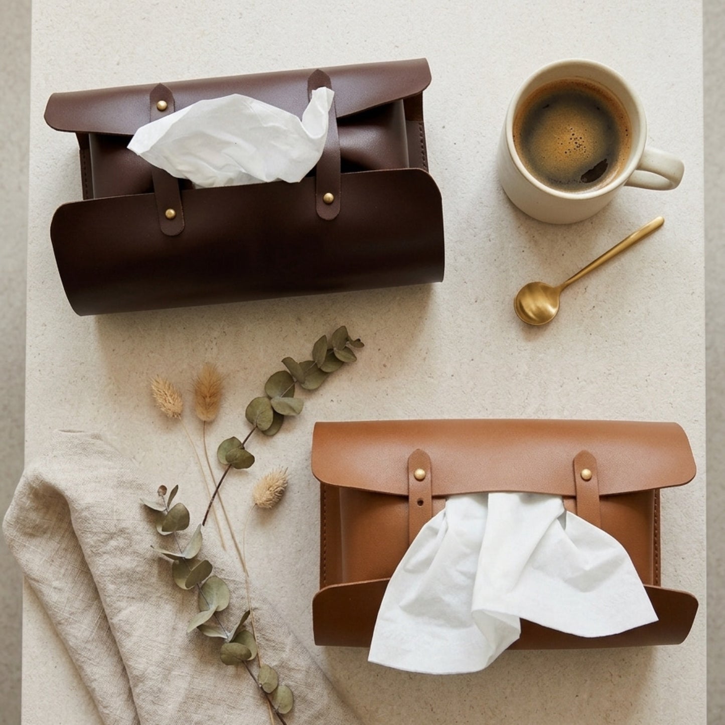 Evara Tissue Holder